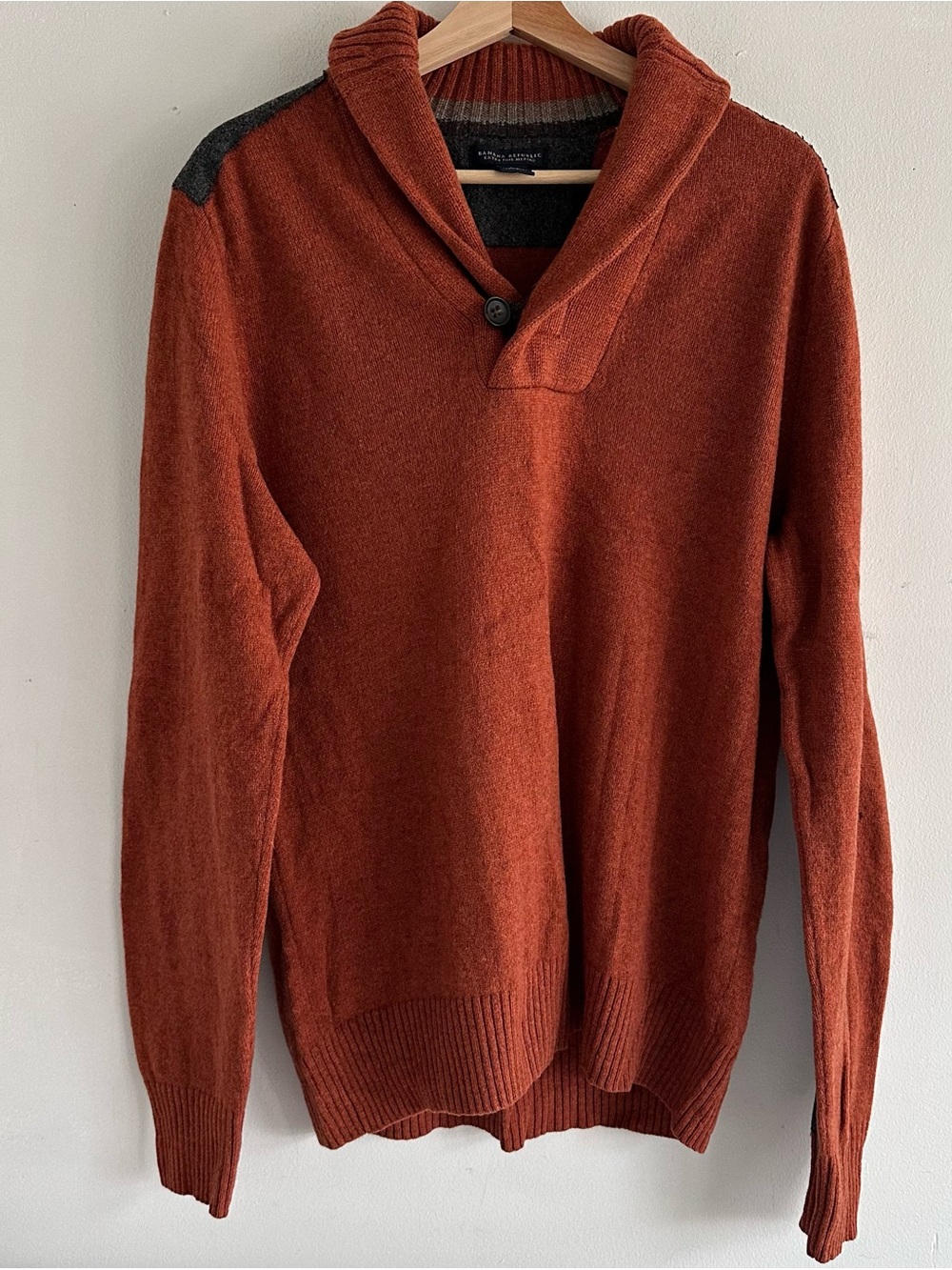 Banana Republic Merino Wool Men's Crewneck Shawl Sweater size L